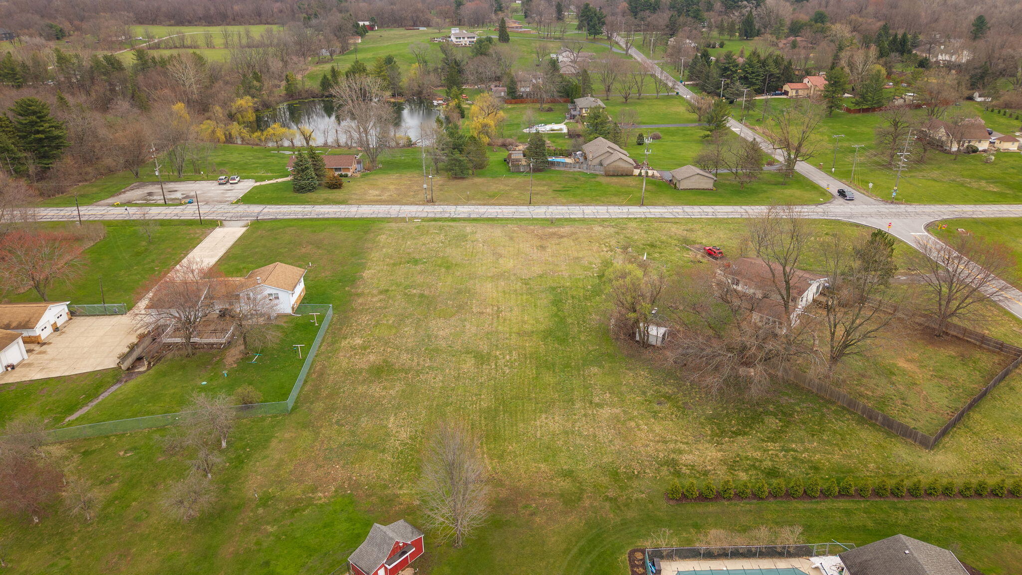 706 Meridian Road Valparaiso, IN 46383 - Photo 3 of 10 2048x1152