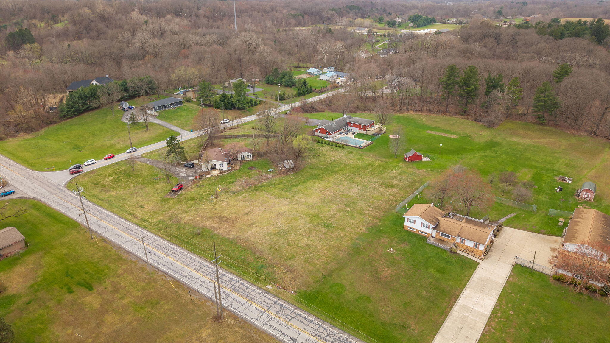 706 Meridian Road Valparaiso, IN 46383 - Photo 6 of 10 2048x1152