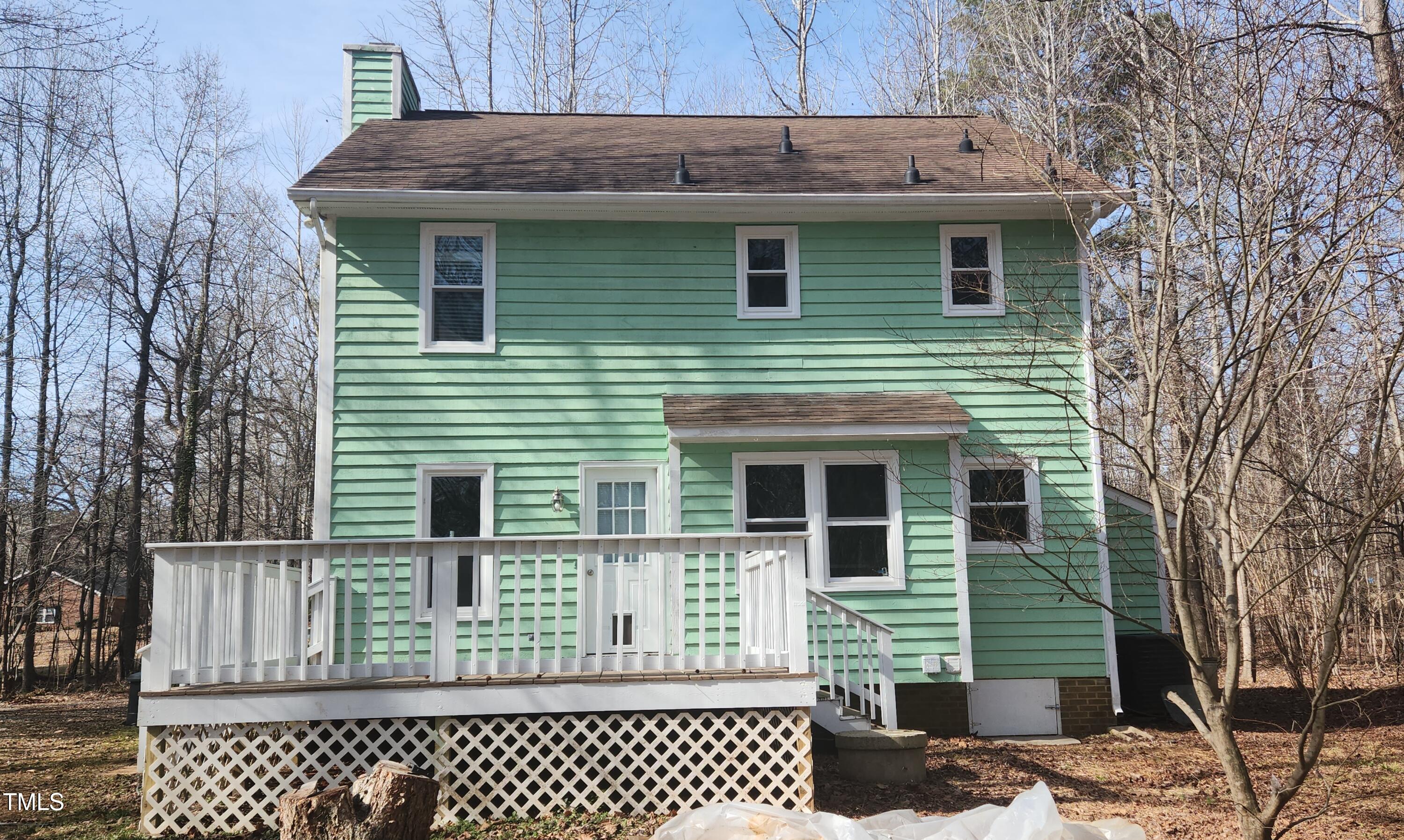6312 Guess Road Durham, NC 27712 - Photo 2 of 12 6312 Guess rear