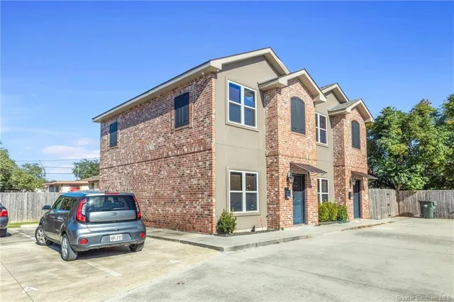 $1,162,000 | 2703A Enterprise Boulevard, Unit A B C D E F G, Lake Charles, LA 70601