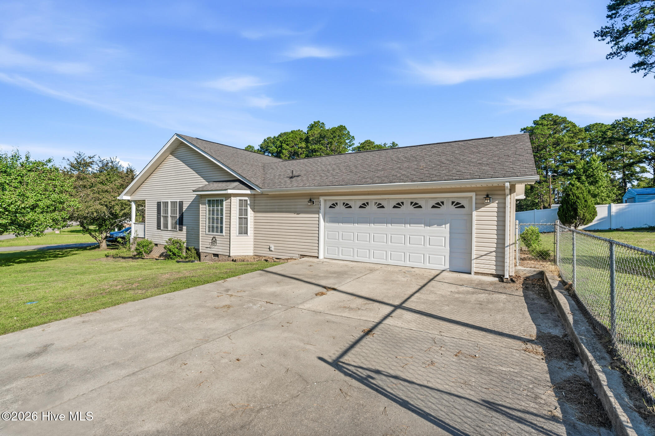 230 Colonial Drive Rockingham, NC 28379 - Photo 3 of 27