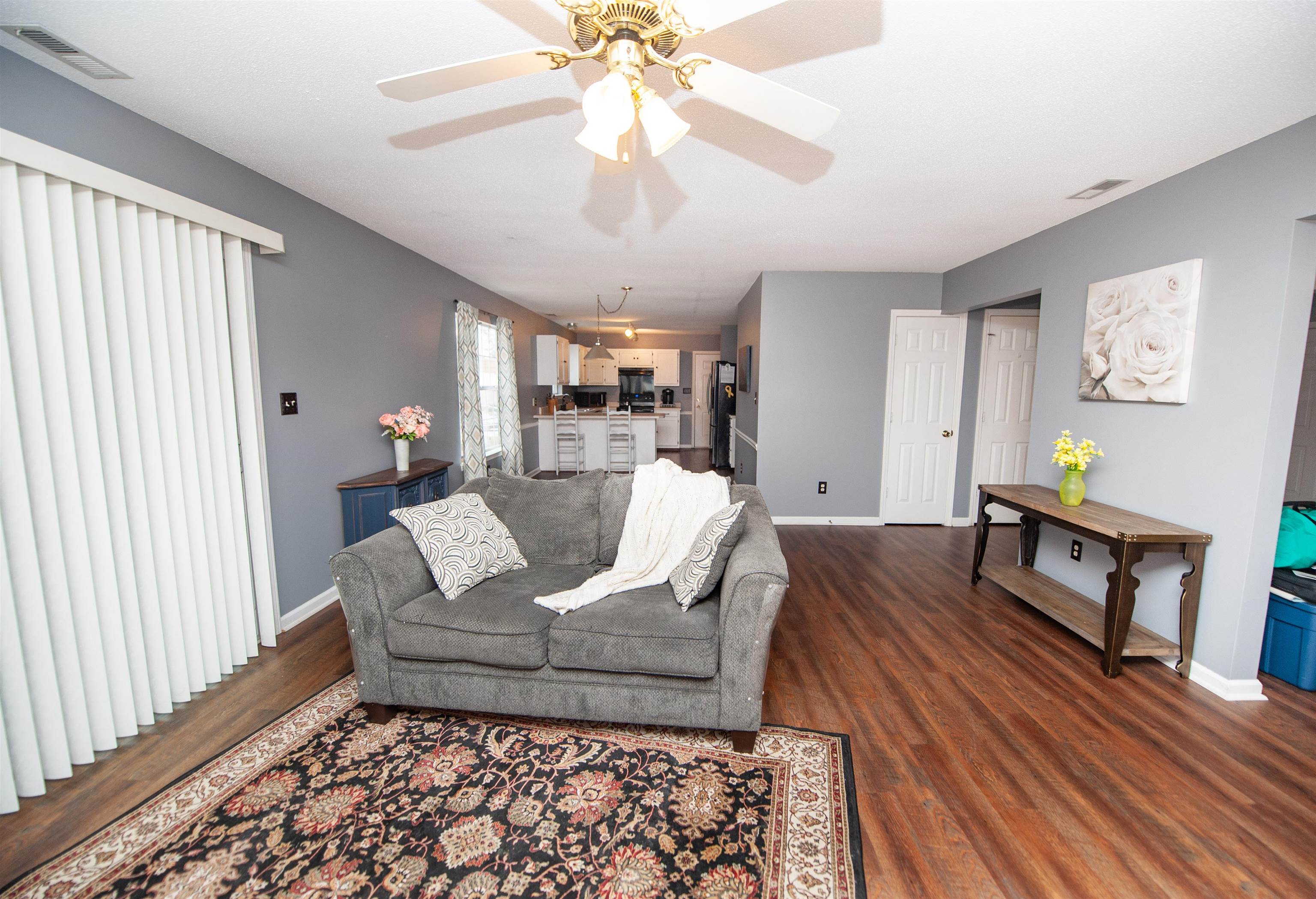 333 Cornelson Drive Greer, SC 29651 - Photo 4 of 49