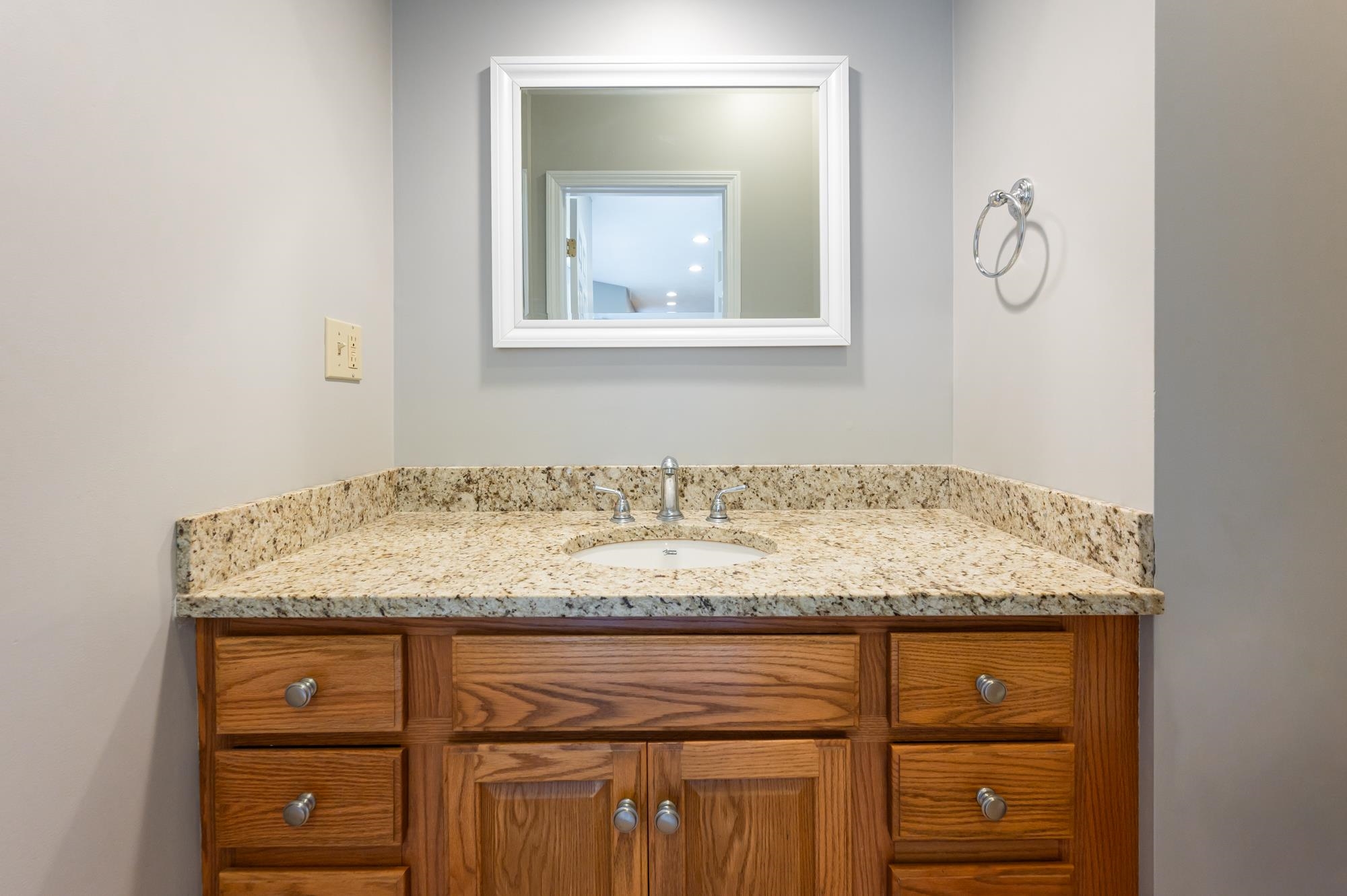 42 Twin Bridge Road Weare, NH 03281 - Photo 15 of 50