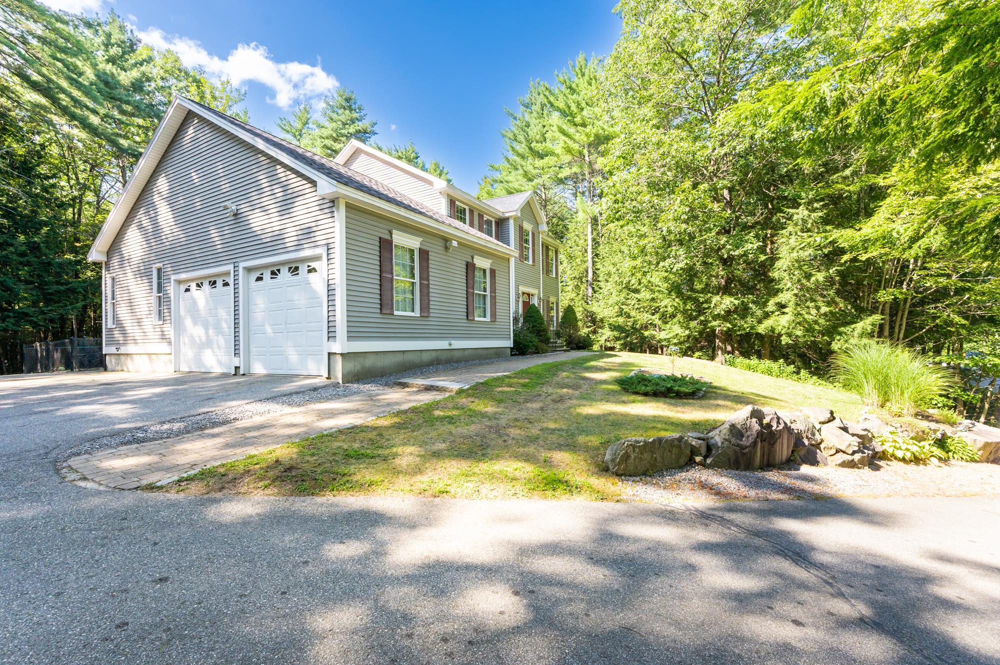 42 Twin Bridge Road Weare, NH 03281 - Photo 2 of 50