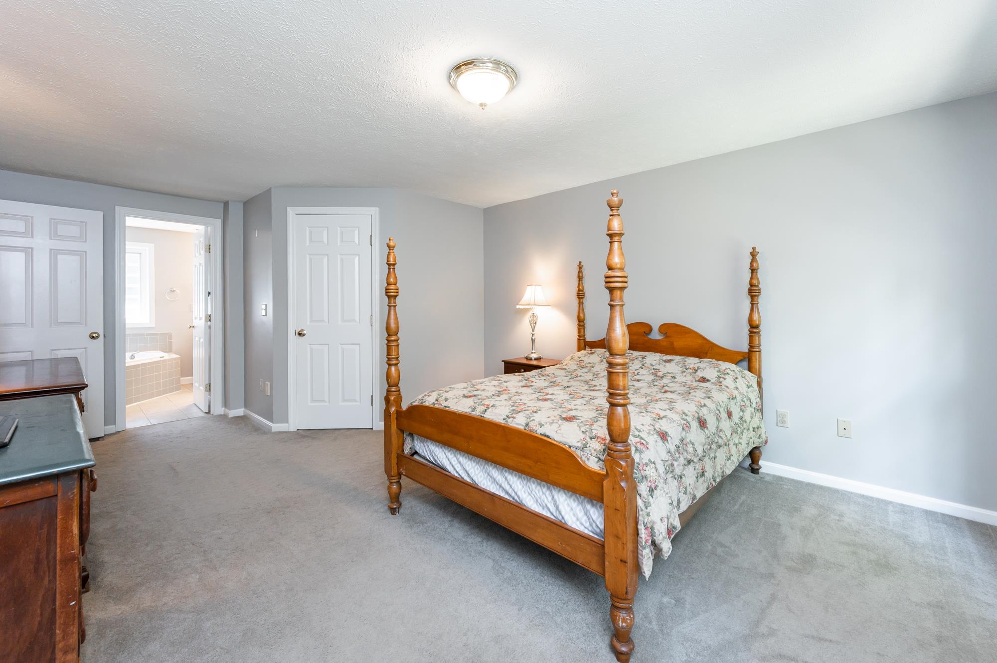 42 Twin Bridge Road Weare, NH 03281 - Photo 24 of 50