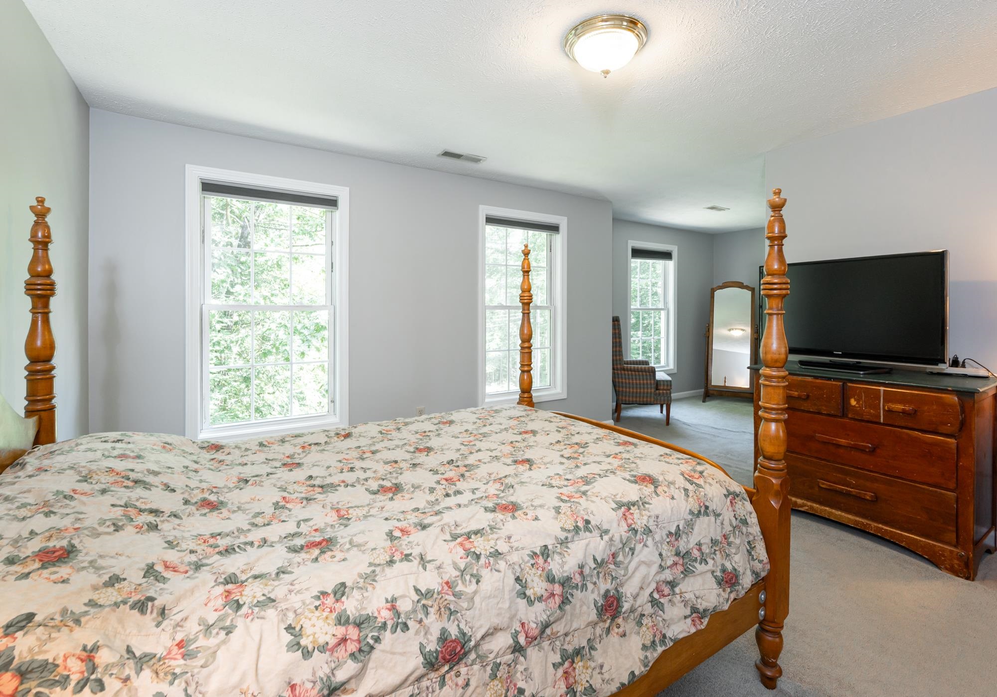 42 Twin Bridge Road Weare, NH 03281 - Photo 26 of 50