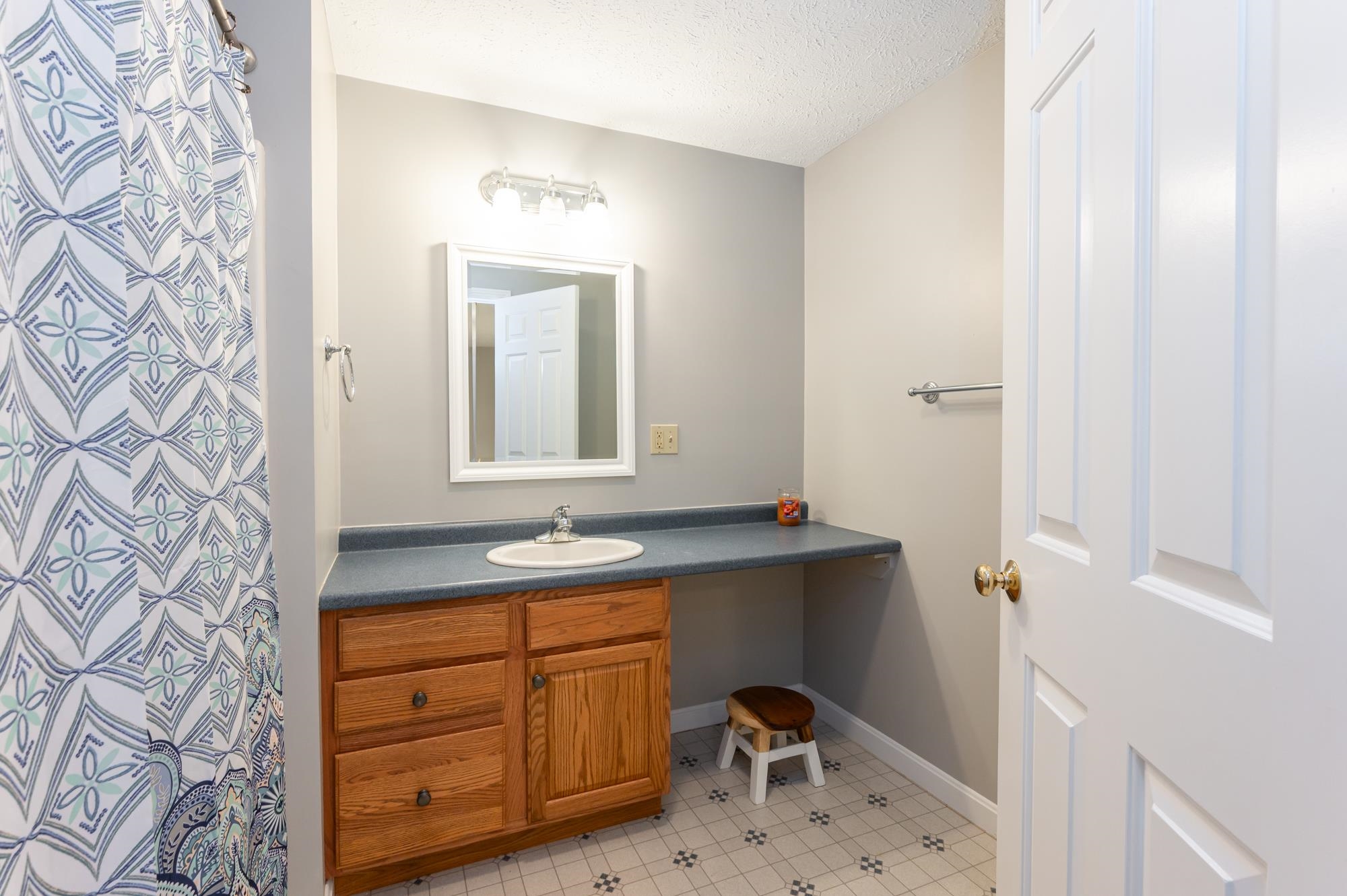 42 Twin Bridge Road Weare, NH 03281 - Photo 33 of 50