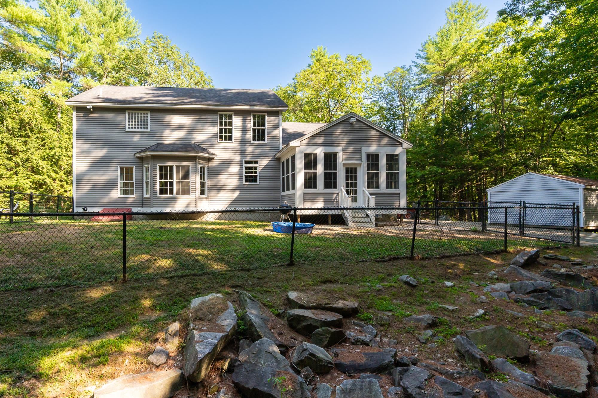 42 Twin Bridge Road Weare, NH 03281 - Photo 5 of 50