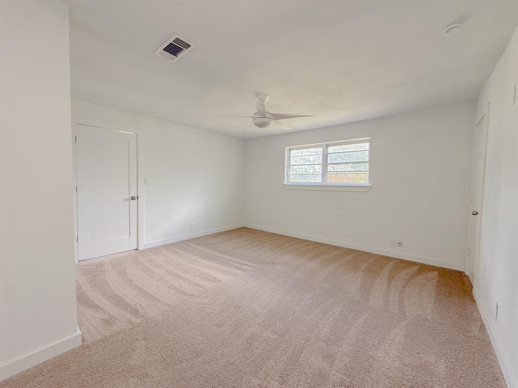 4013 Wedgworth Road South Fort Worth, TX 76133 - Photo 23 of 35