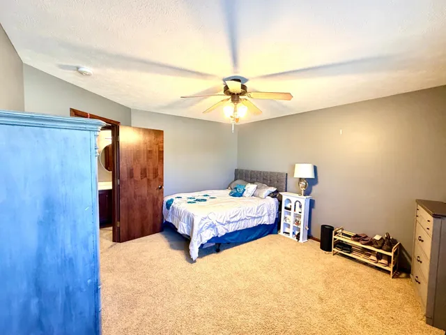 $575,000 | 1085 Briarwood Drive, Worthington, MN 56187