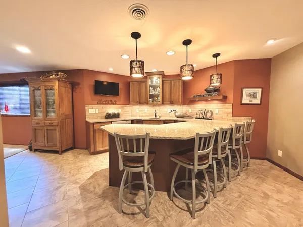 $575,000 | 1085 Briarwood Drive, Worthington, MN 56187