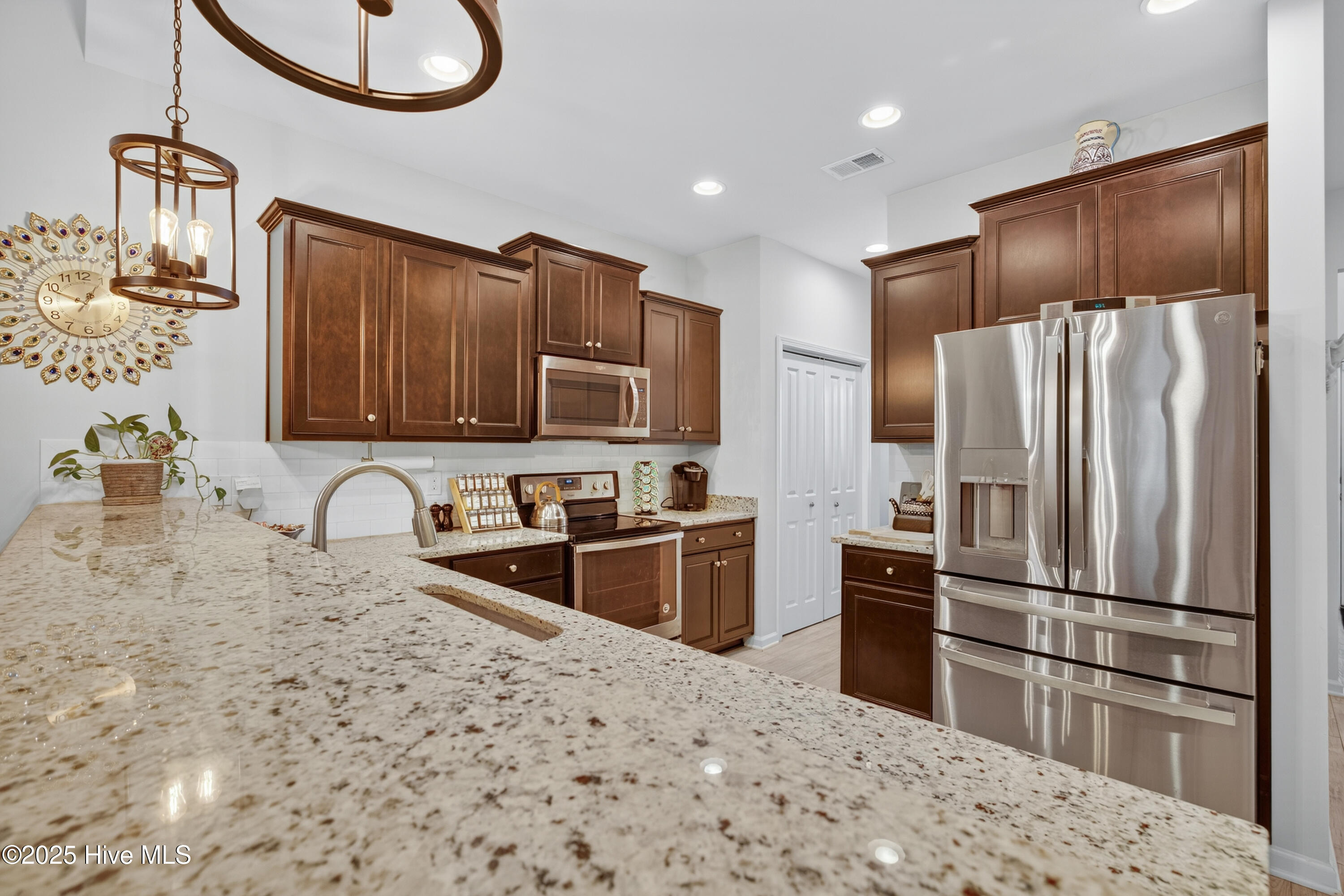 303 Bulkhead Bend Calabash, NC 28467 - Photo 11 of 45 303BulkheadBend-14