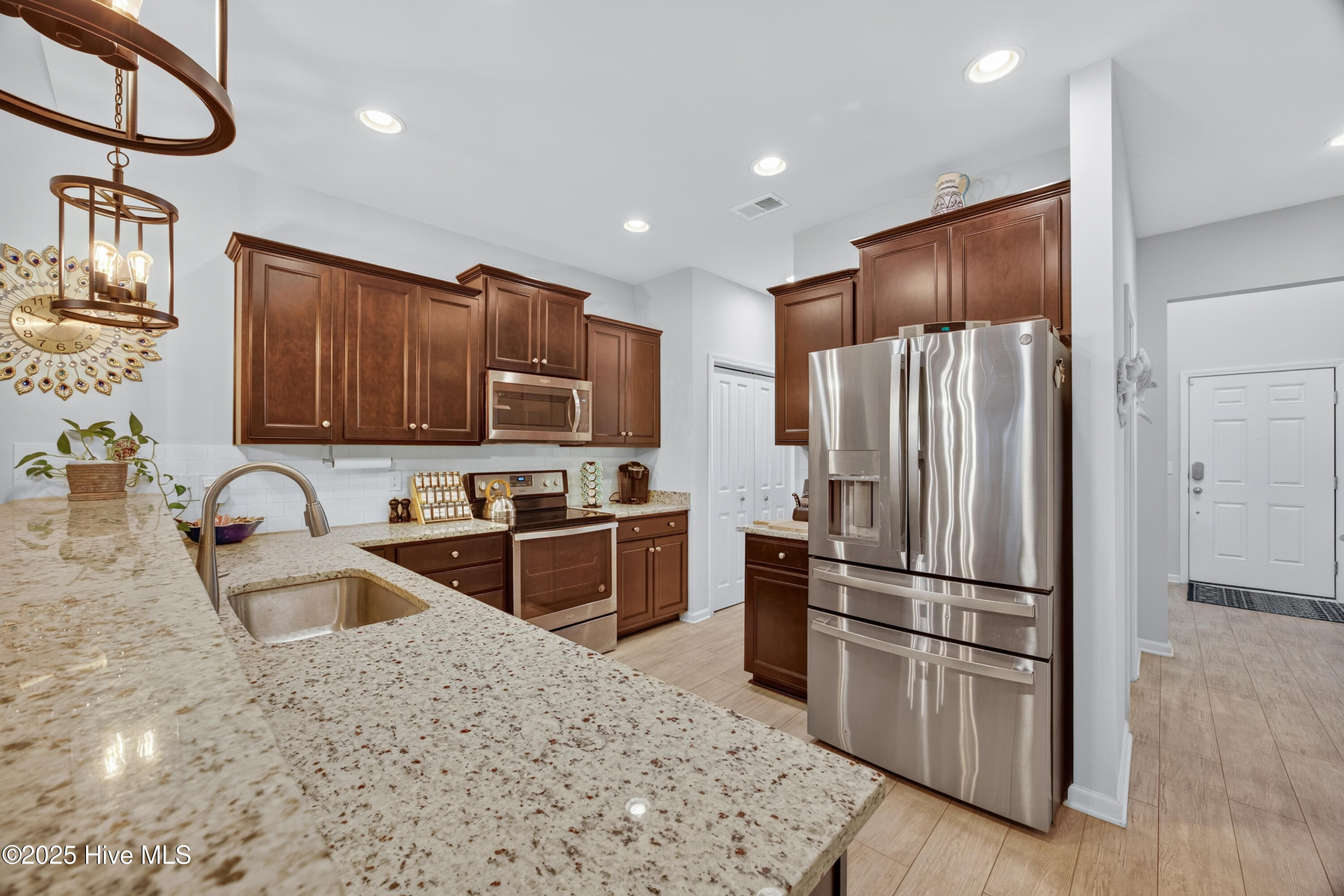 303 Bulkhead Bend Calabash, NC 28467 - Photo 12 of 45 303BulkheadBend-15