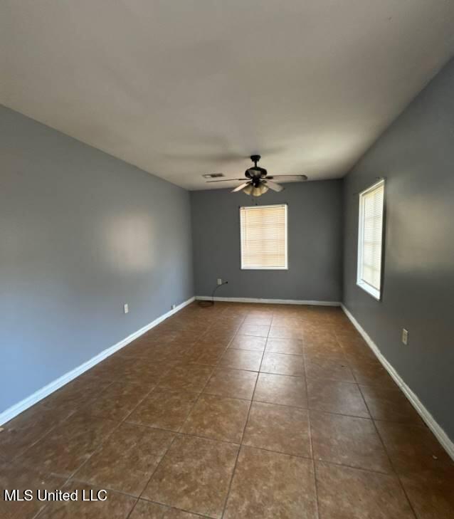 230 Hillside Drive Vicksburg, MS 39180 - Photo 4 of 11 Picture22