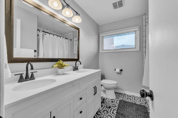 $535,000 | 1717 Waverly Road, Ann Arbor, MI 48103