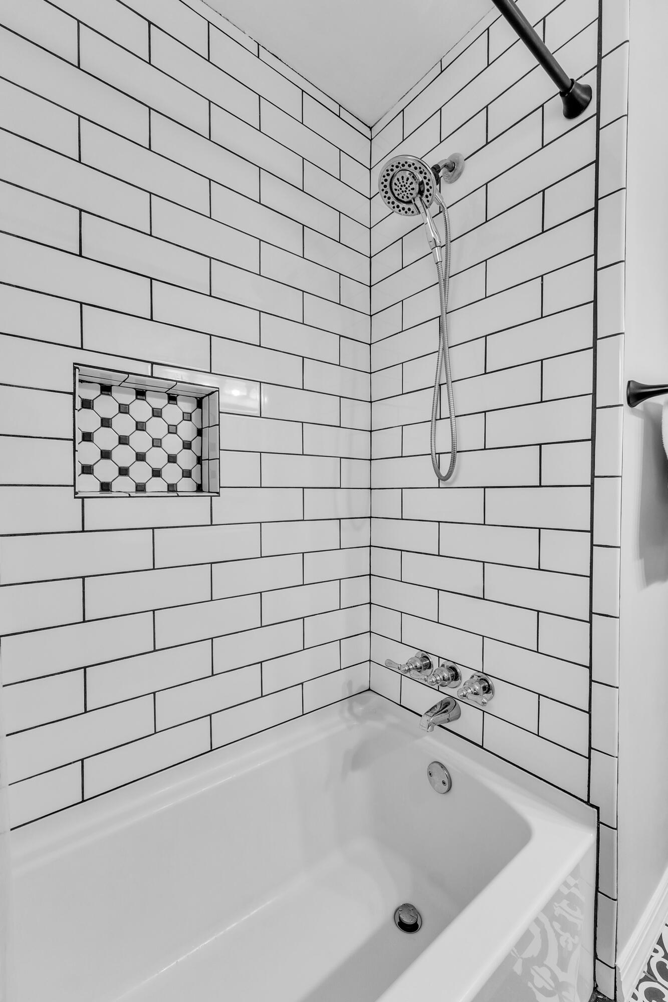 1717 Waverly Road Ann Arbor, MI 48103 - Photo 27 of 43 waverly-28