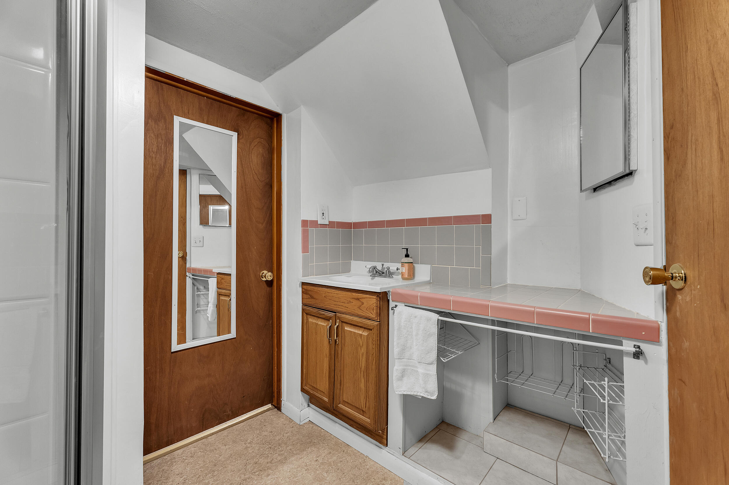 1717 Waverly Road Ann Arbor, MI 48103 - Photo 38 of 43 waverly-38