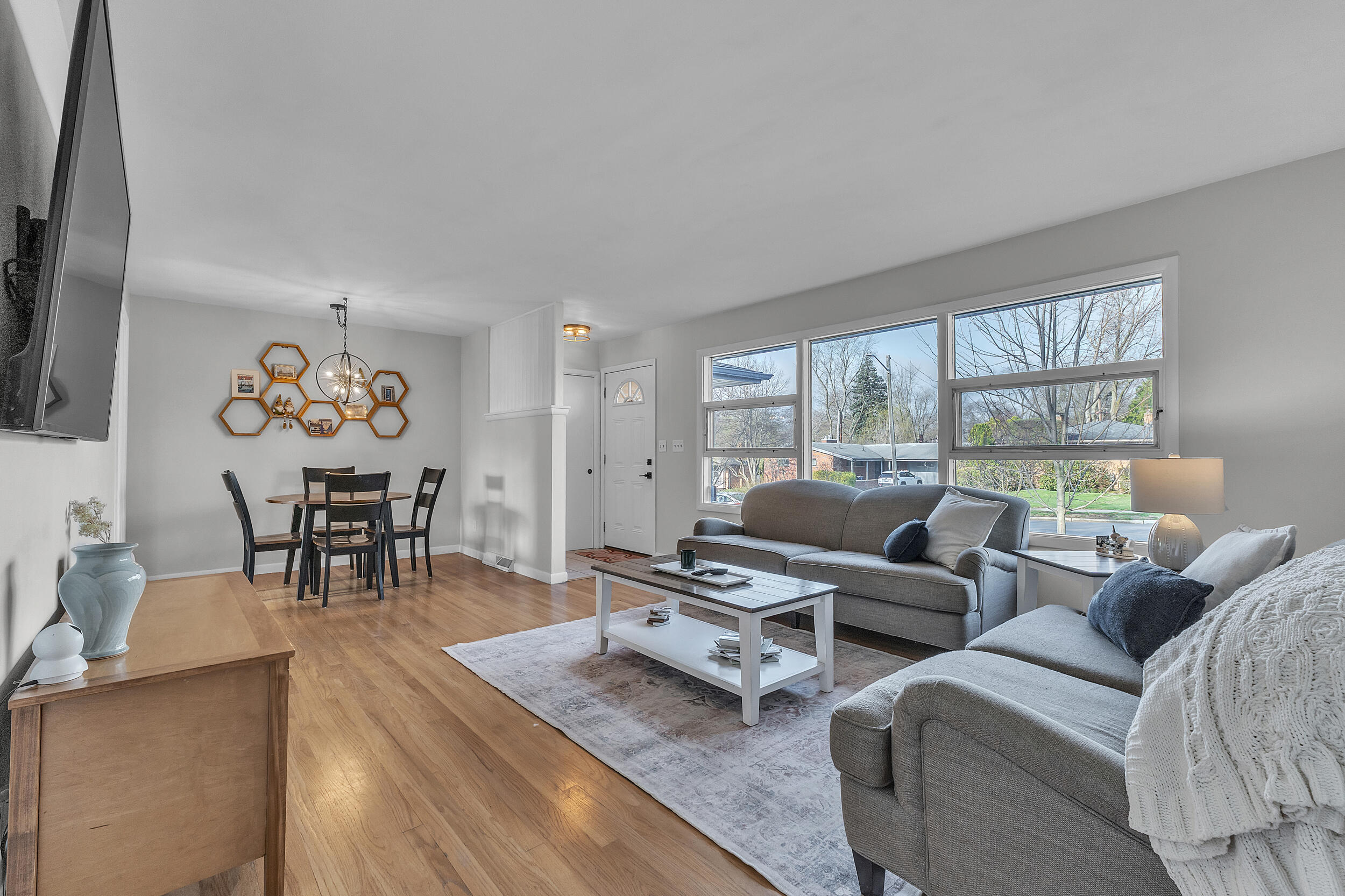 1717 Waverly Road Ann Arbor, MI 48103 - Photo 5 of 43 waverly-8