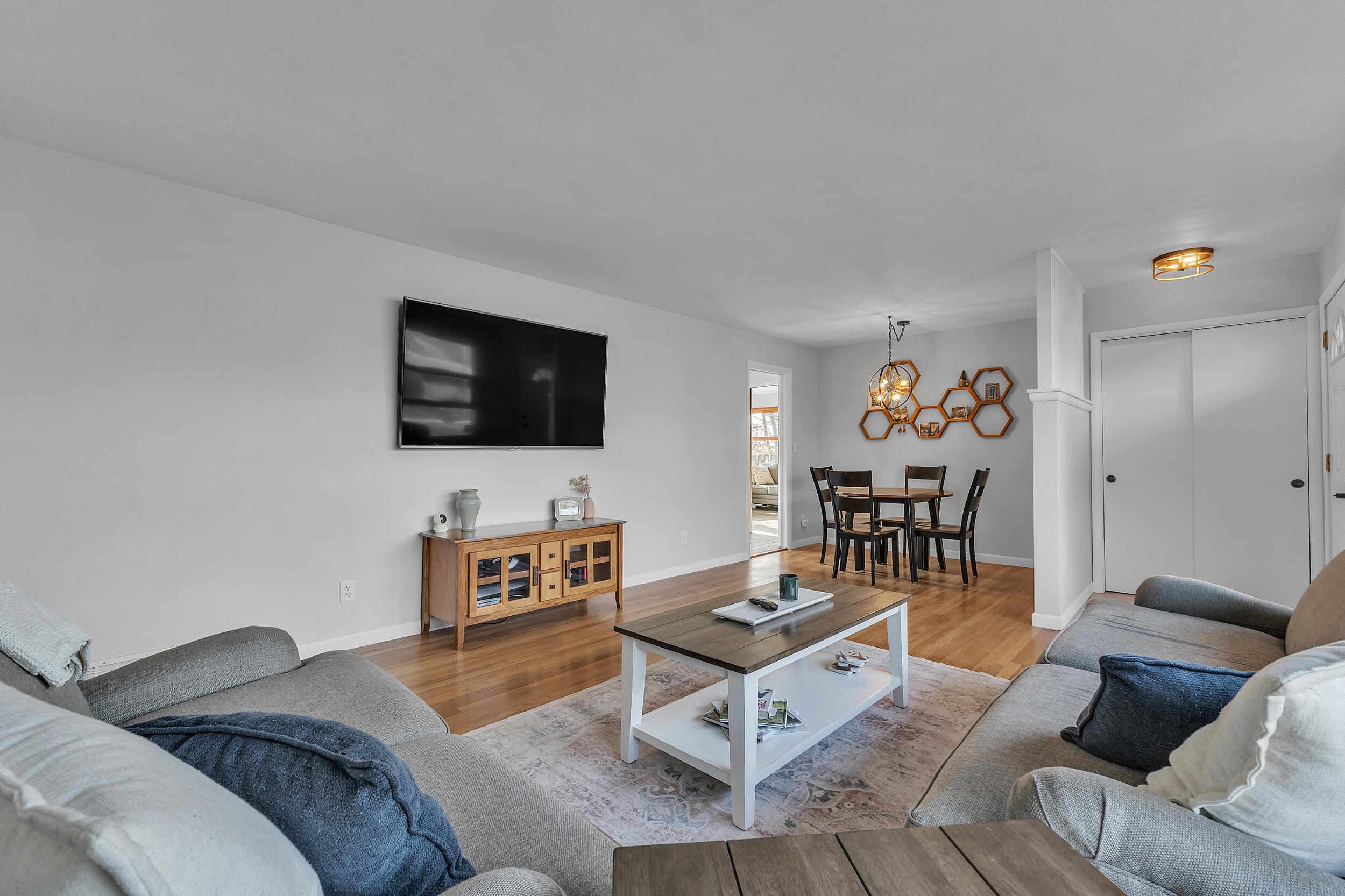 1717 Waverly Road Ann Arbor, MI 48103 - Photo 7 of 43 waverly-9