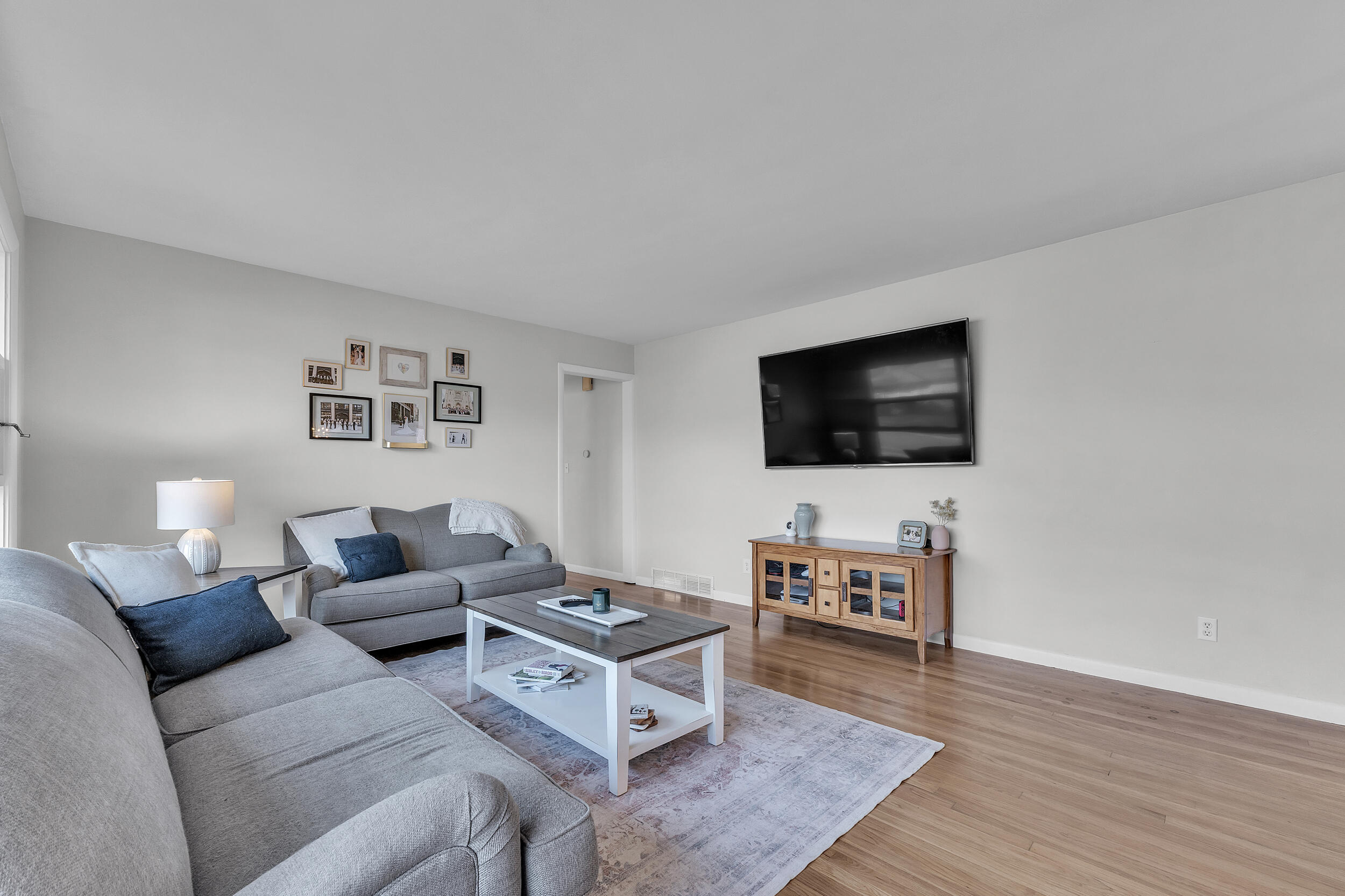 1717 Waverly Road Ann Arbor, MI 48103 - Photo 8 of 43 waverly-7