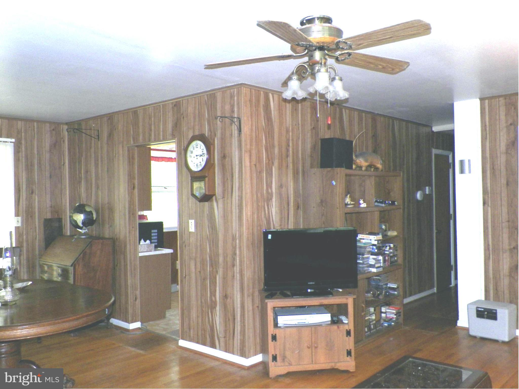 100 Heath Road Chestertown, MD 21620 - Photo 5 of 16 Dining Room/Living room
