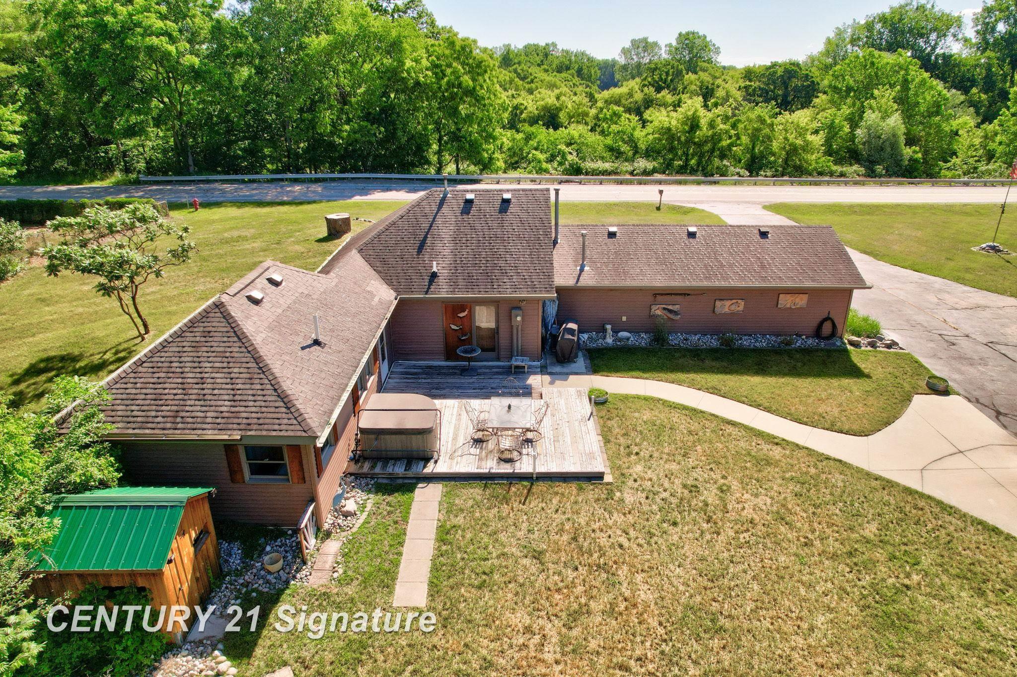 4065 North River Road Freeland, MI 48623 - Photo 36 of 47