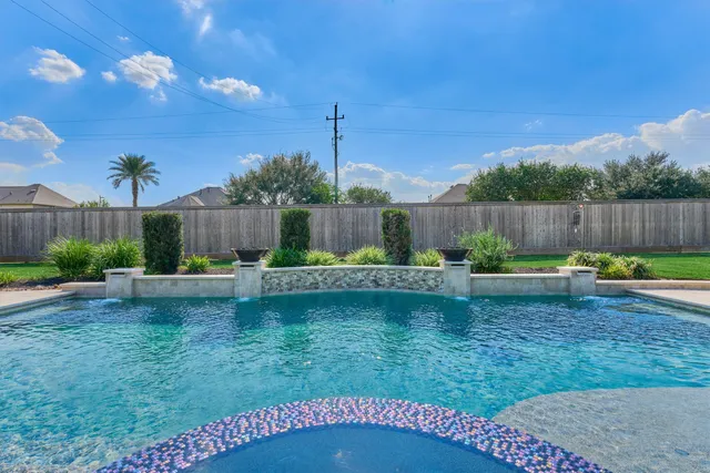 $1,065,000 | 17711 Fairhaven Falls Drive, Cypress, TX 77433