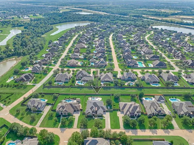 $1,065,000 | 17711 Fairhaven Falls Drive, Cypress, TX 77433