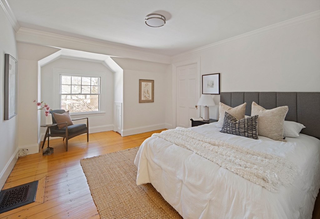 54 Temple Street Newton, MA 02465 - Photo 19 of 27