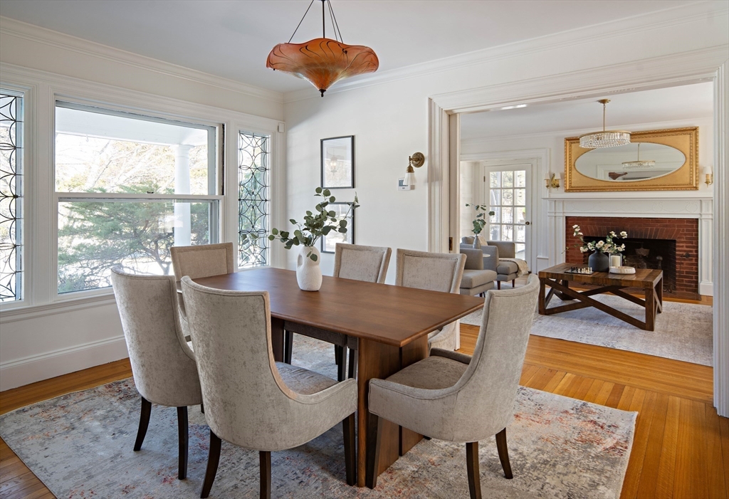 54 Temple Street Newton, MA 02465 - Photo 7 of 27