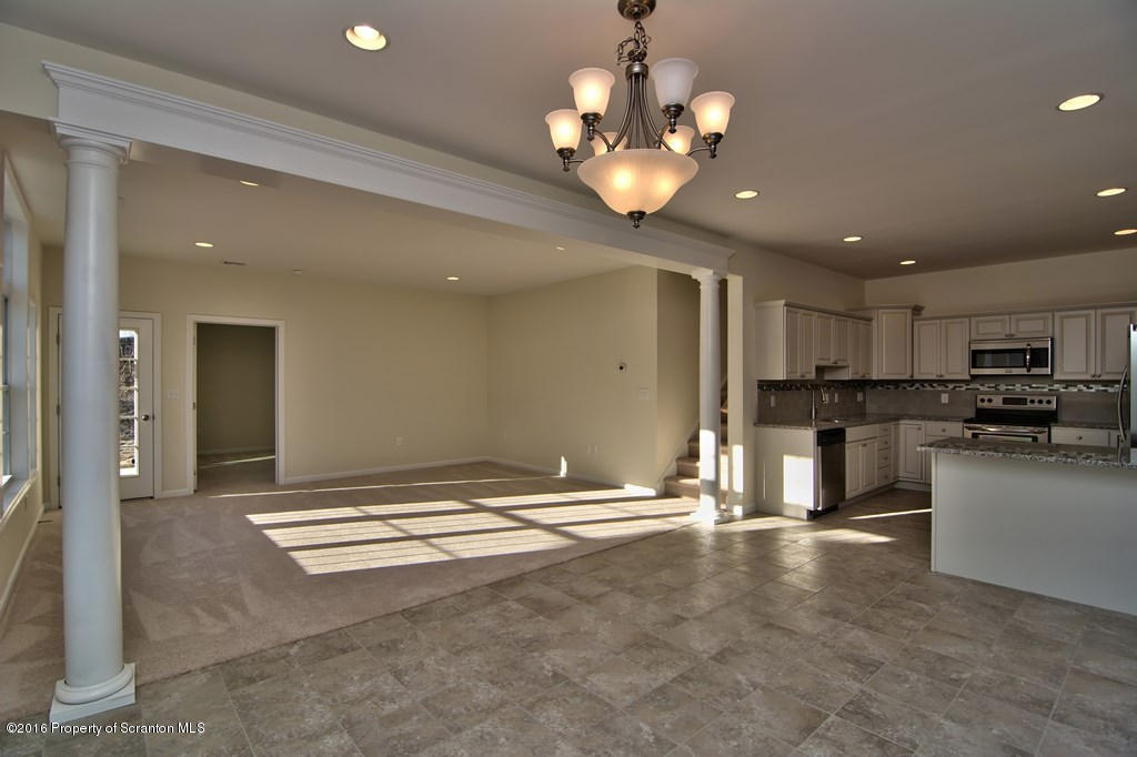92 Wyndham Road Clarks Summit, PA 18411 - Photo 15 of 41 Gallery Image 15
