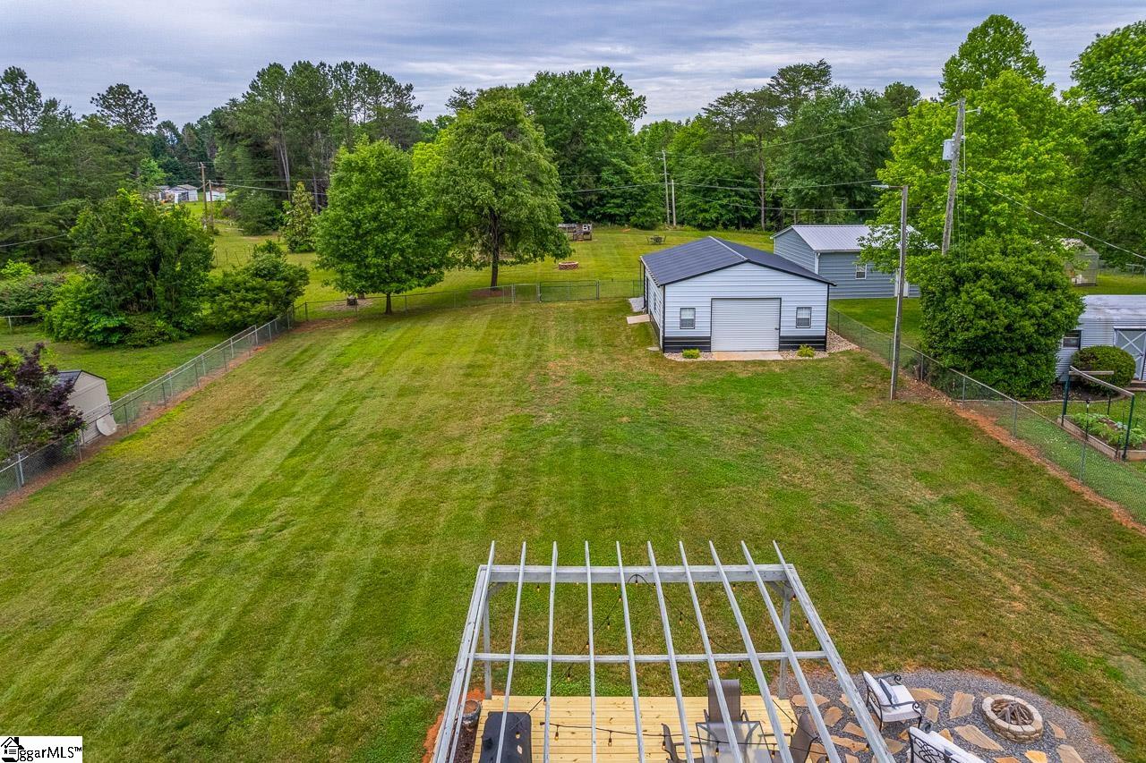 217 Ponder Road Greer, SC 29651 - Photo 2 of 19