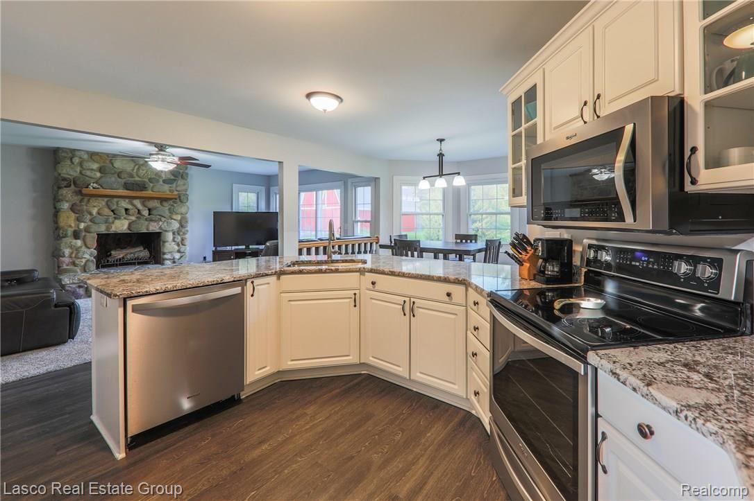 5916 North Tipsico Lake Road Holly, MI 48442 - Photo 8 of 23 GP8C4904.jpg