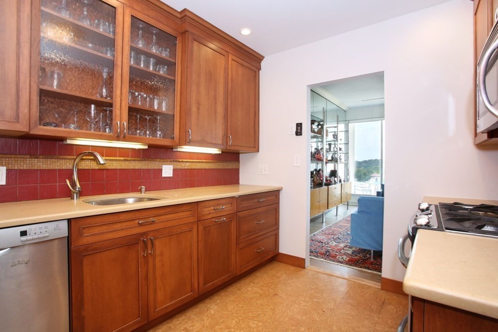 33 Pond Avenue, Unit 1208 Brookline, MA 02445 - Photo 8 of 26