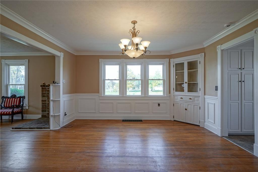 5207 Bluff Road Indianapolis, IN 46217 - Photo 11 of 58 Gallery Image 11