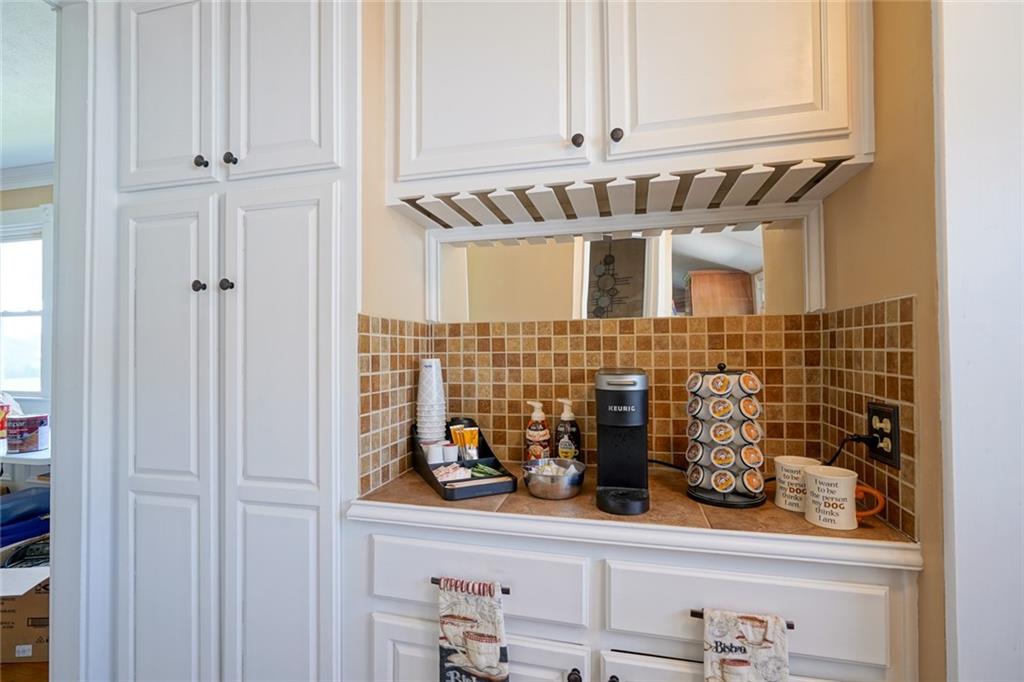5207 Bluff Road Indianapolis, IN 46217 - Photo 16 of 58 Gallery Image 16