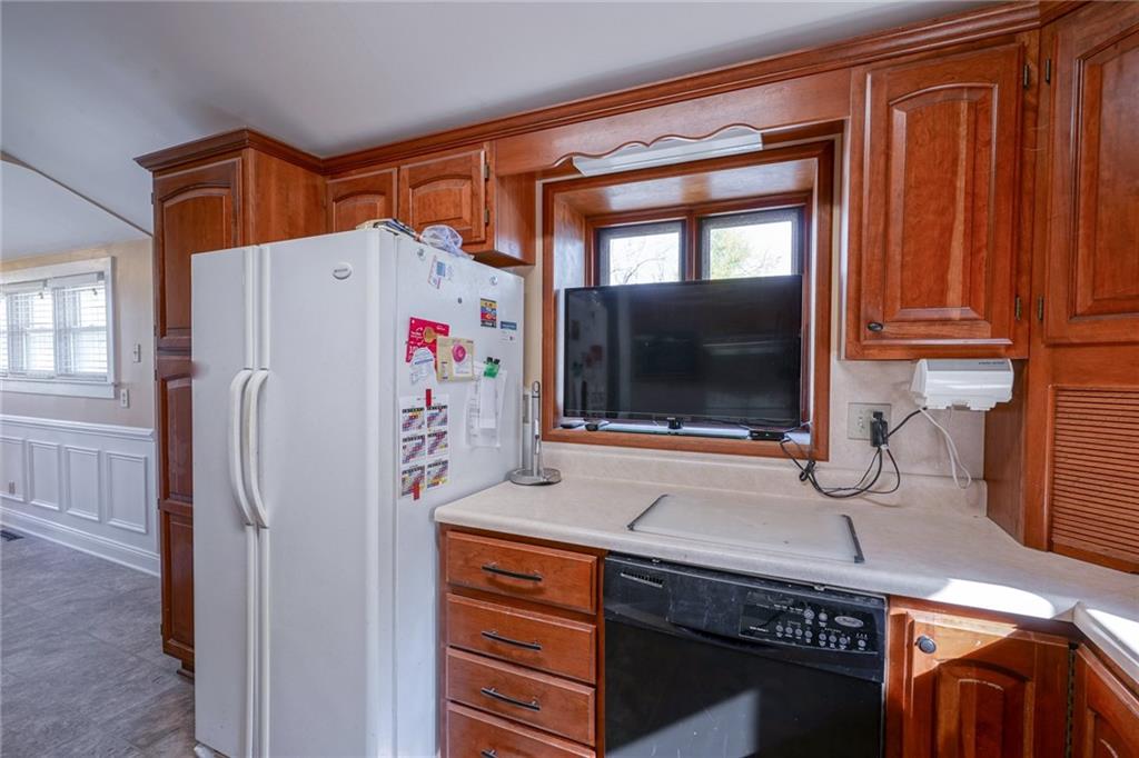 5207 Bluff Road Indianapolis, IN 46217 - Photo 21 of 58 Gallery Image 21