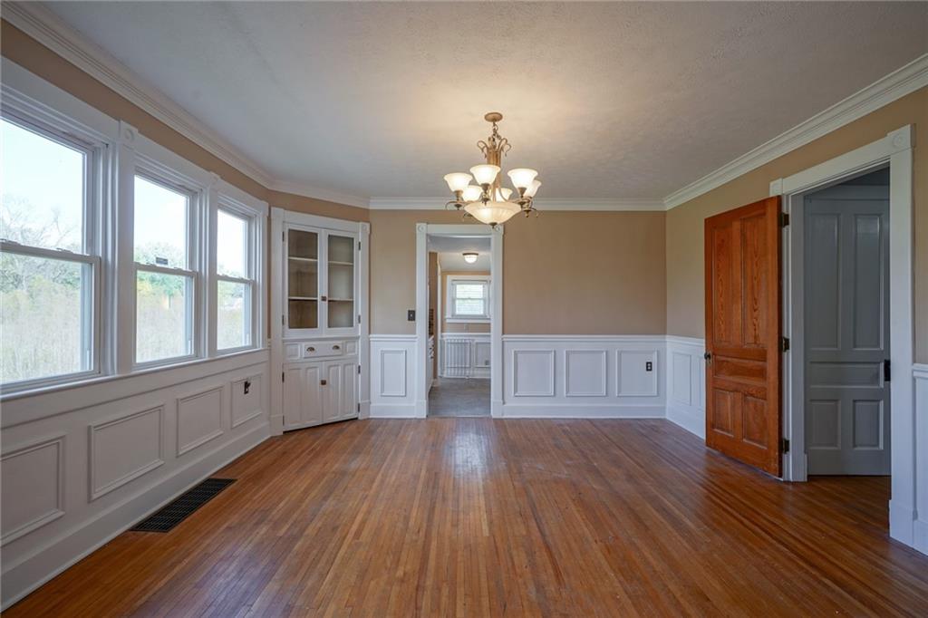 5207 Bluff Road Indianapolis, IN 46217 - Photo 10 of 58 Gallery Image 10