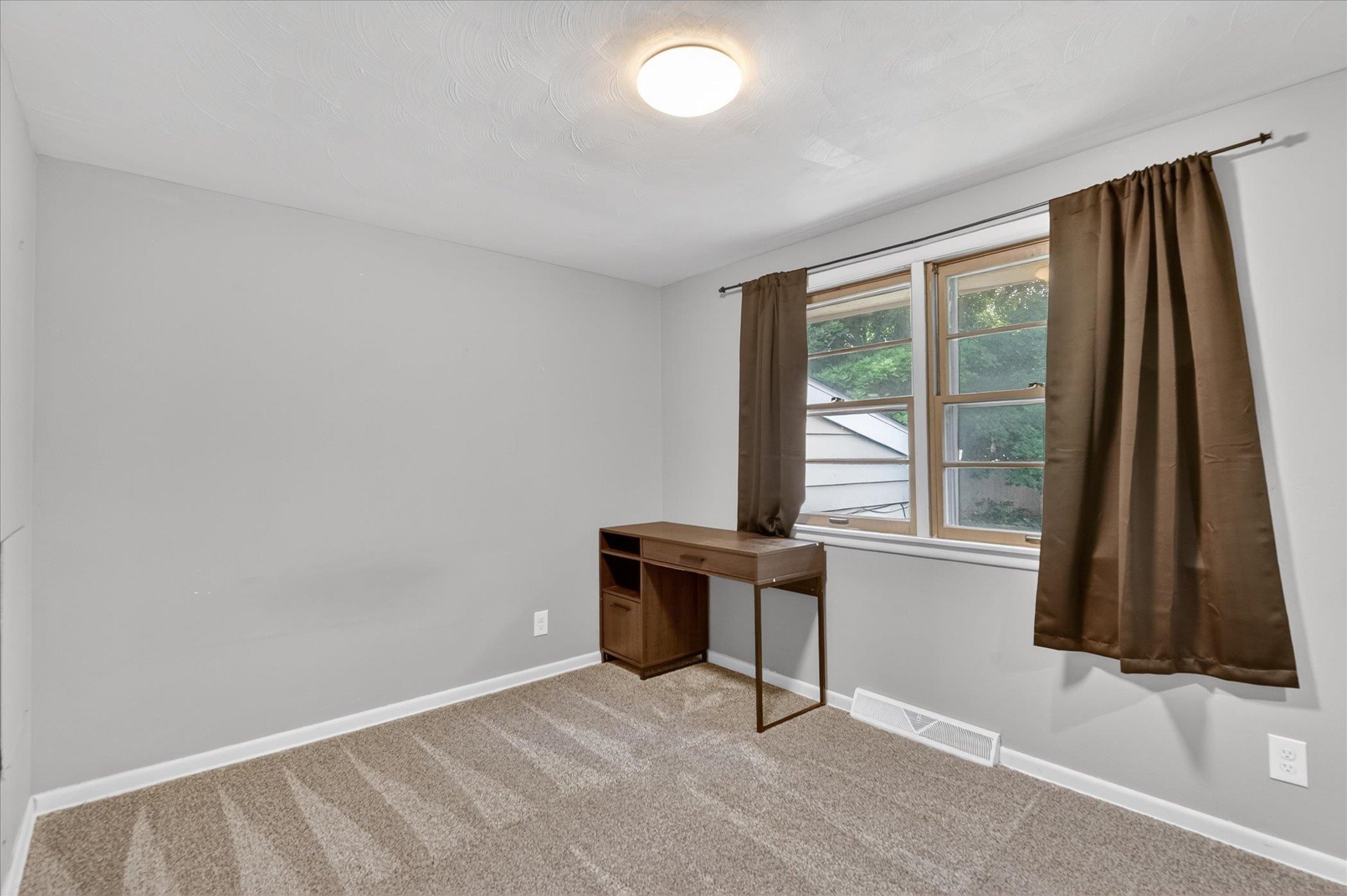 628 High Terrace DeKalb, IL 60115 - Photo 14 of 22