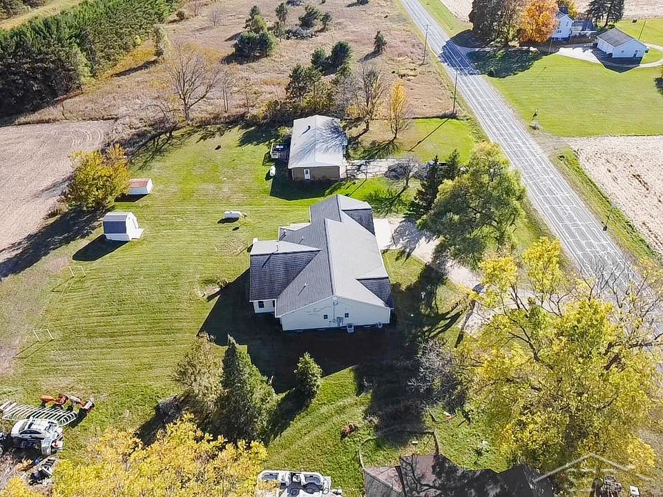 7333 South Shepherd Road Shepherd, MI 48883 - Photo 6 of 77