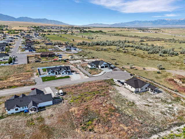 1451 East Corey's Way Tooele, UT 84074 - Photo 7 of 12