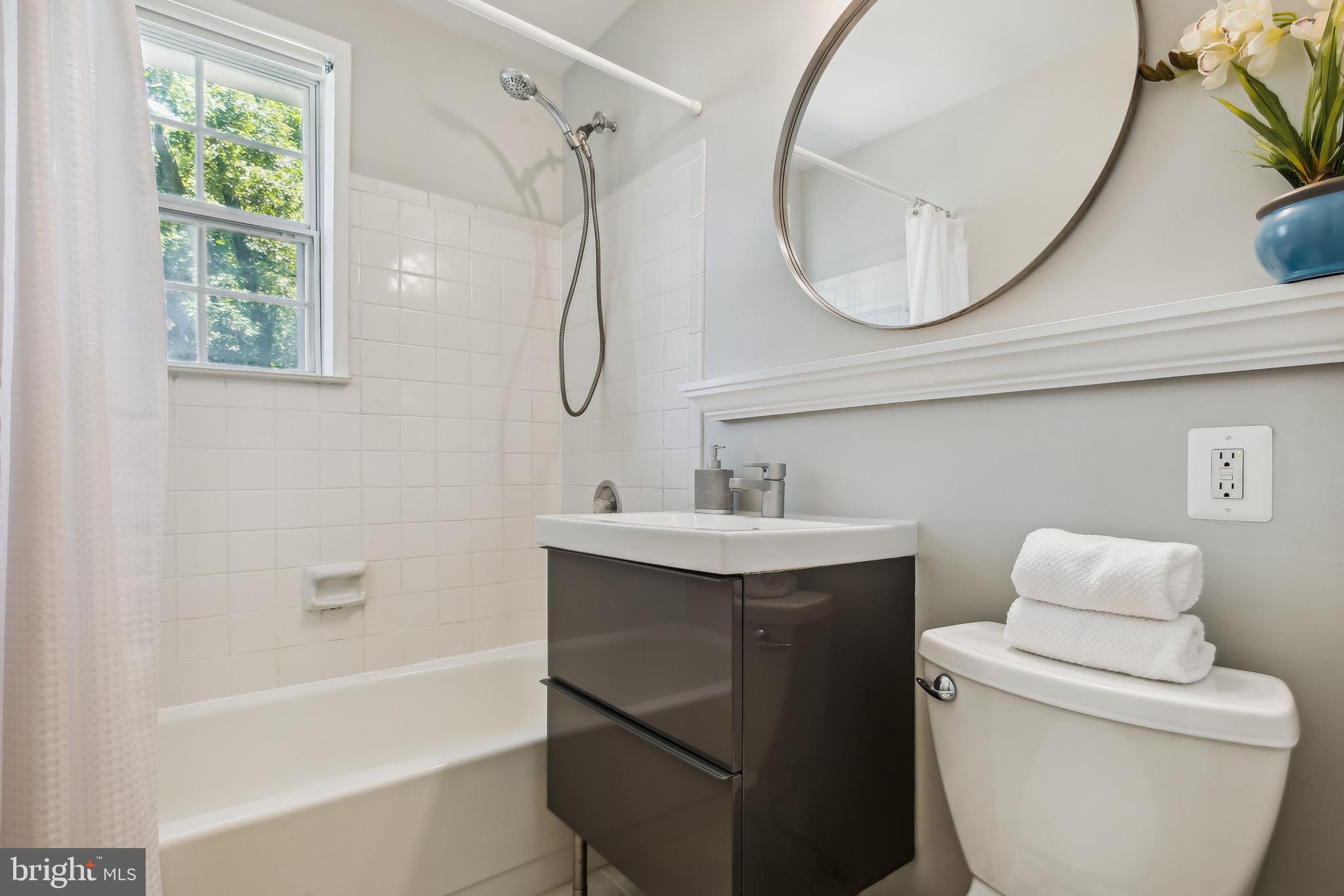 2623 South Walter Reed Drive, Unit B Arlington, VA 22206 - Photo 28 of 31