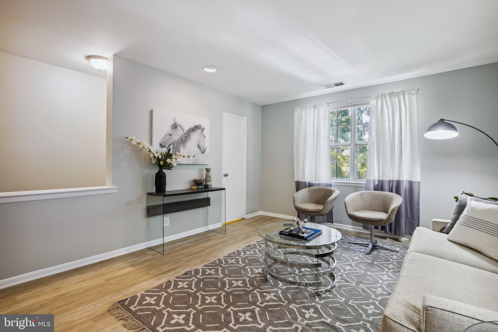 2623 South Walter Reed Drive, Unit B Arlington, VA 22206 - Photo 8 of 31