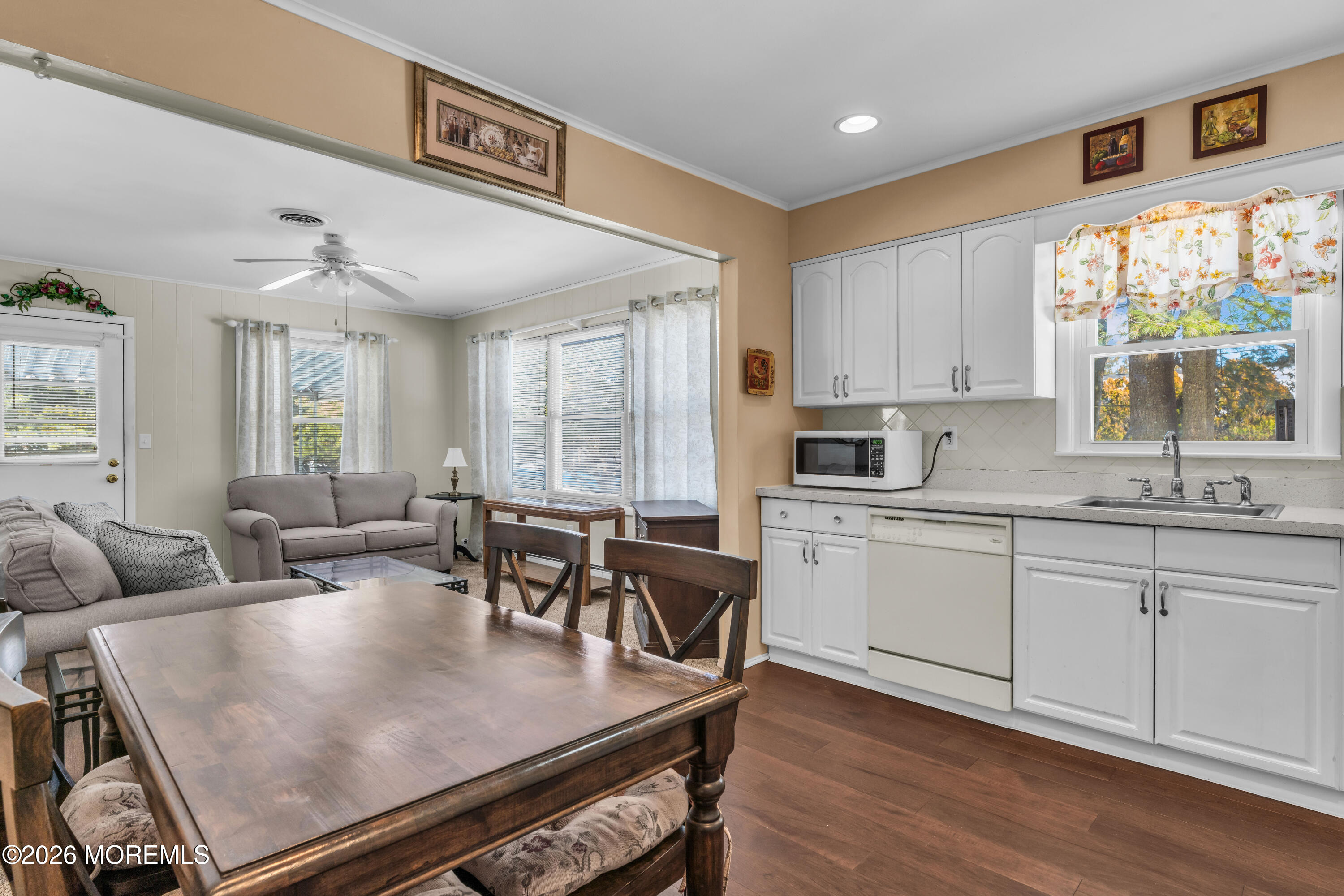 38 Eton Road Toms River, NJ 08757 - Photo 9 of 23 photos_high_resolution_HOM08661