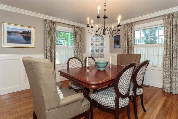 17 Pierce Road Belmont, MA 02478 - Photo 3 of 30 Gallery Image 3