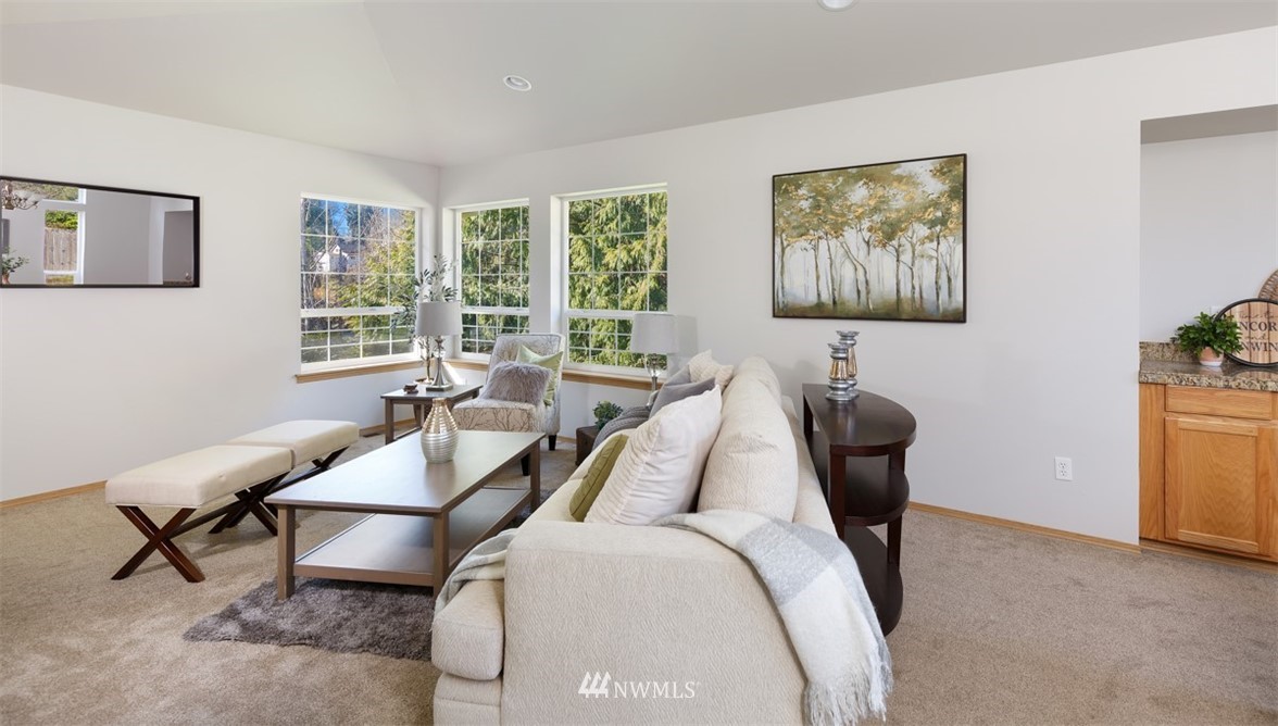 2500 Northeast Helm Street Bremerton, WA 98310 - Photo 11 of 18 Gallery Image 11