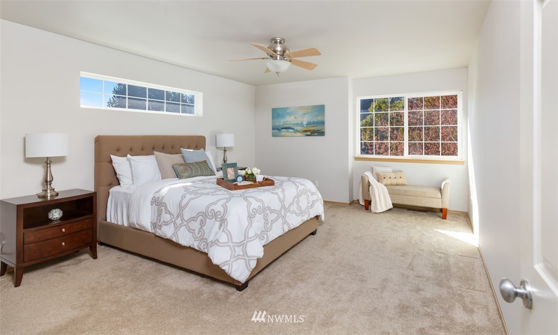 2500 Northeast Helm Street Bremerton, WA 98310 - Photo 13 of 18 Gallery Image 13