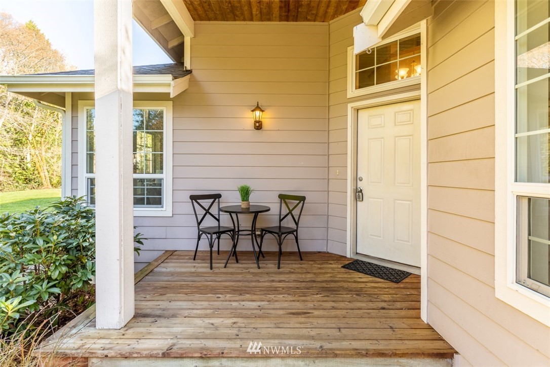 2500 Northeast Helm Street Bremerton, WA 98310 - Photo 3 of 18 Gallery Image 3