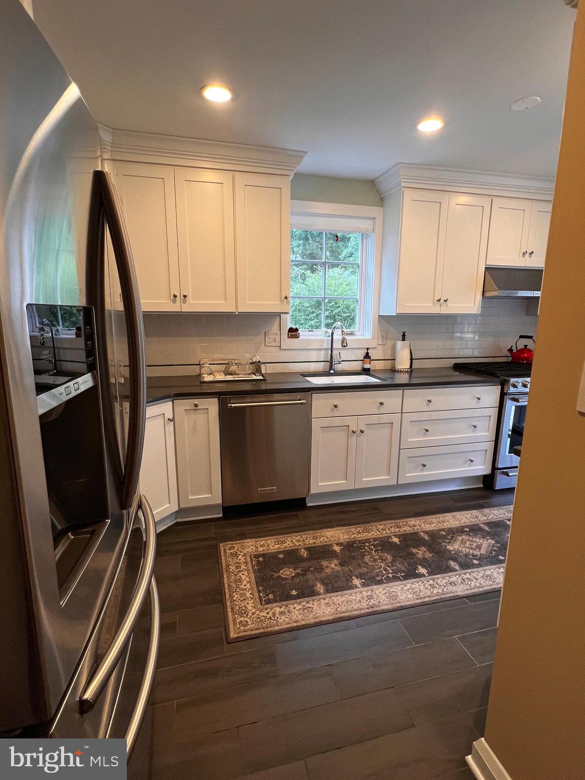4027 Deepwood Road Baltimore, MD 21218 - Photo 11 of 18