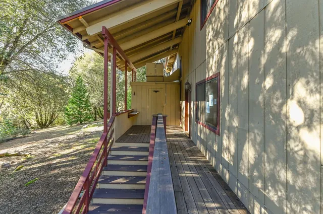 $414,000 | 17534 Humbug Creek Road, Glencoe, CA 95232